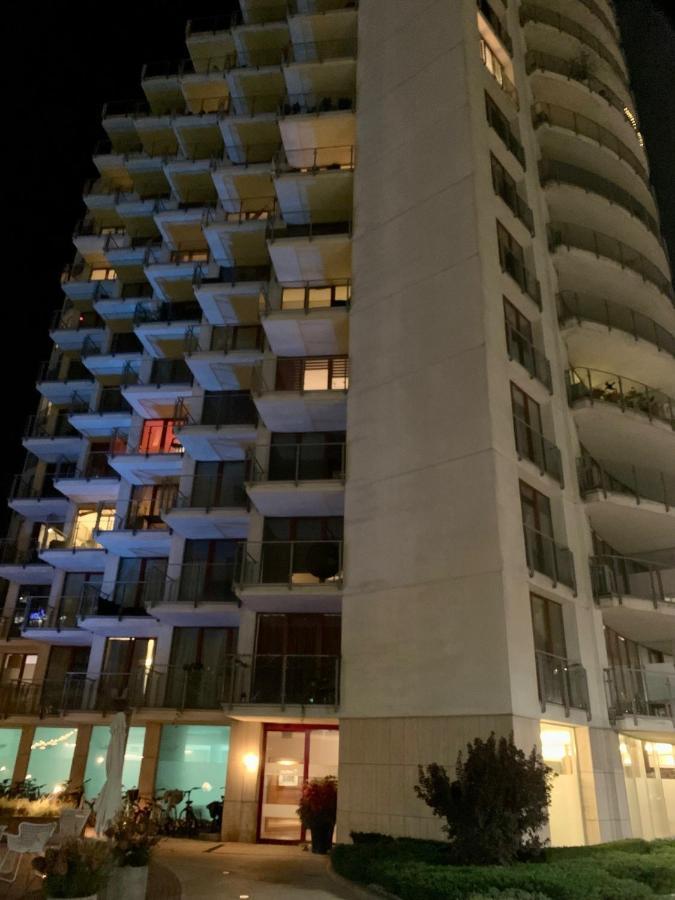 City View Wellness Apartment Swim&Steam&Relax Krasków Exterior foto