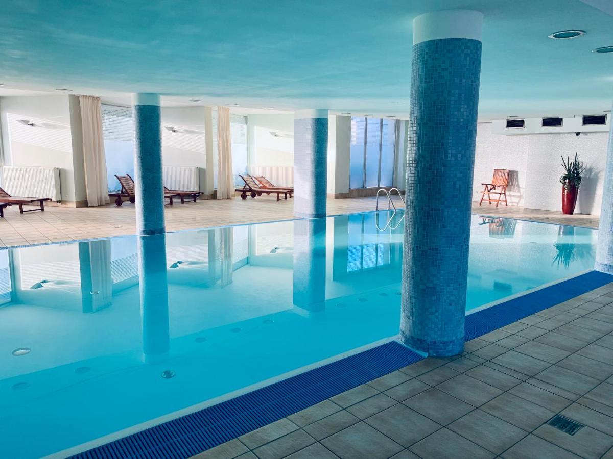 City View Wellness Apartment Swim&Steam&Relax Krasków Exterior foto